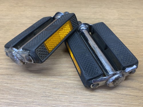 Vintage pair raleigh - of,
