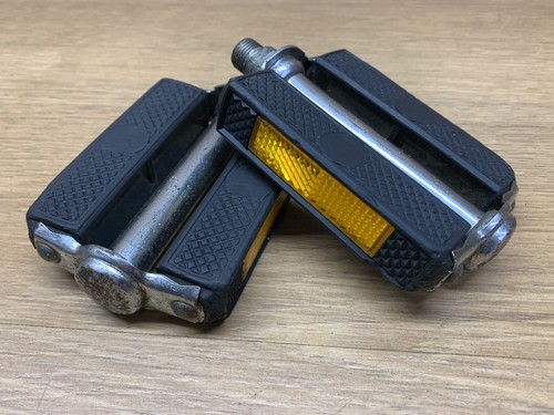 Vintage pair raleigh - of,