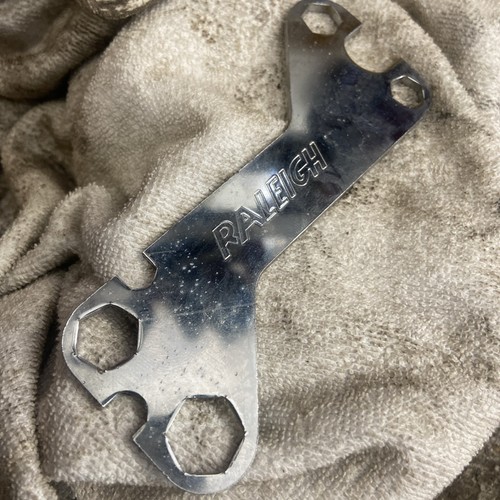 Vintage raleigh bike spanner - raleigh,